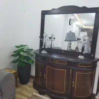 آینه کنسول و شمعدان