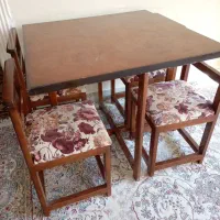 میز ناهارخوری