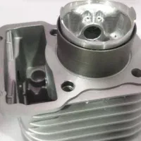 سیلندر و سرسیلند|قطعات یدکی و لوازم جانبی|اهواز, بعثت|دیوار