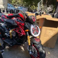 موتور شارژی بنلی دسته گازی چراغدار بایکسال گارانتی|اسباب‌بازی بچه|تهران, پامنار|دیوار