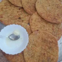 نون محلی گرده زرد و نون سنگک|خوردنی و آشامیدنی|لردگان, |دیوار