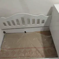 تخت خواب کودک|تخت و صندلی بچه|جم, |دیوار