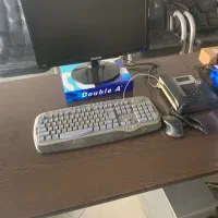 همکار پاره وقت خانم(دانشجو)