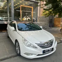 سوناتا وای اف YF