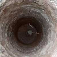 سیمانکاری کندن چاه  کاشی کاری و بنایی وغیره|خدمات پیشه و مهارت|ماکو, |دیوار