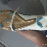 کتونی فوتبال