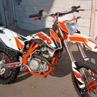 کایو ۴۰۲ در حد صفر ۳۰۰ و کاربرات شده