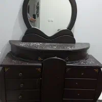 آیینه دراور و پاتختی