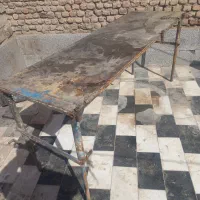 میز بزرگ وسنگین