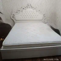 تخت و میز آرایش وپاتختی