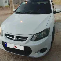 کوییک R سفید مشکی مدل ۱۴۰۰