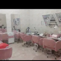 سالن زیبایی نیازمند فوری نیرو رنگ کوتاهی اصلاح