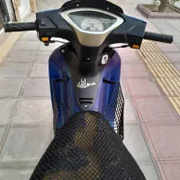 لاکی پیشرو 135|موتورسیکلت|تربتحیدریه, کوه سنگی|دیوار