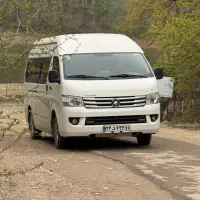 کرایه ون وانا دربستی باراننده برای مسافرت تور گروه