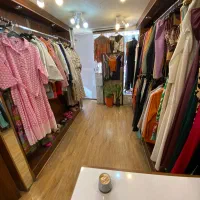 نیازمند فروشنده خانم برای لباس فروشی زنانه