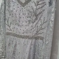 لباس. مجلسی نو تن نرفته