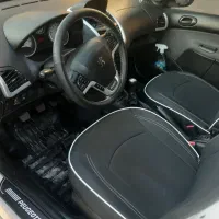 پژو ۲۰۷ عروسک|خودرو سواری و وانت|بروجرد, |دیوار