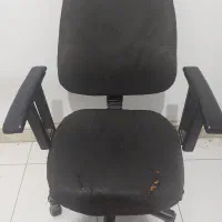 صندلی چرخ دار