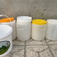 سطل درب دار