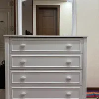 دراور وآینه