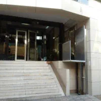 انواع آسانسور وبالابر های کششی و هیدرولیکی|خدمات پیشه و مهارت|بابلسر, |دیوار