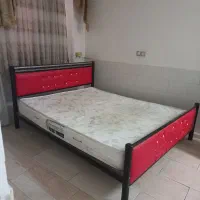 تختخواب دو نفره|تخت و سرویس خواب|کاشان, امیرکبیر|دیوار