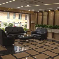 ۱۲۵متر موقعیت اداری کلید نخورده دو پارکینگ