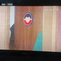 تلوزیون ۳۲ ال سی دی