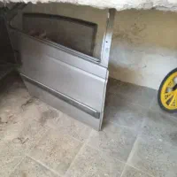 درب عقب پژو