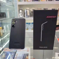 Samsung Galaxy S25 Fe 256G یک ماه کار بدون نقطه