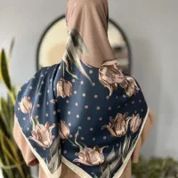 روسری|لباس|گرگان, |دیوار