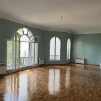 ۳۰۰متر ویلایی در اقدسیه بدون مشابه