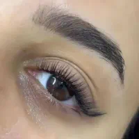 کاشت مژه و لیفت و لمینت مژه و ابرو