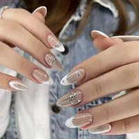 کاشت ناخن(نیاز به مدل طراحی یاقوتی)برای پنج شنبه