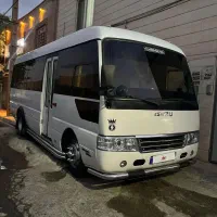 مینی بوس ایسوزو ۹۵