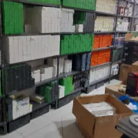 انبار دار وکمک انباردار