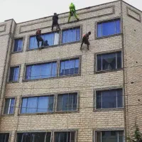 پیچ و رولپلاک کردن سنگ نما کل نقاط باطناب راپل کار|خدمات پیشه و مهارت|کرج, عظیمیه|دیوار