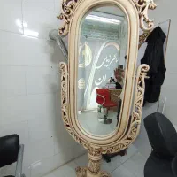 اینه ایستاده