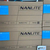 ویدئو لایت نانلایت FS150 FS300|دوربین عکاسی و فیلم‌برداری|شیراز, سینما سعدی|دیوار