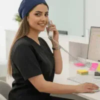 منشی مطب دندانپزشکی