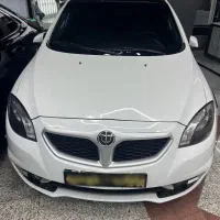 برلیانس H320 کراس