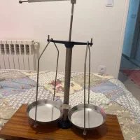 ترازو قدیمی