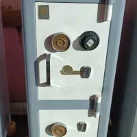 گاو صندوق|ابزارآلات|تبریز, |دیوار