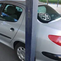 ۲۰۶ صندوقدار اتوماتیک بیرنگ