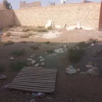 زمین-چهار-دیواری