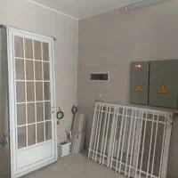 درب و پنجره آهنی/ پشم شیشه/ قفل برقی