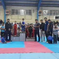 اینجا مرکز اموزش تخصصی ژیمناستیک