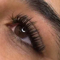 پذیرش مدل اکستنشن مژه در جنت‌آباد مرکزی