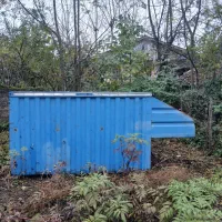 اتاق بالای نیسان سالم و تمیز