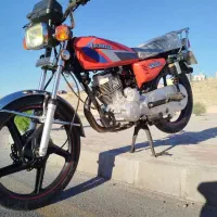 موتور سیکلت نامی